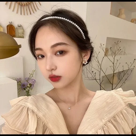 ‼️ PEARL HEADBAND - Picture 3 of 5